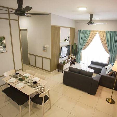 New Skysuites Lovely 2 Bedroom 4-6Pax Johor Bahru Exterior photo