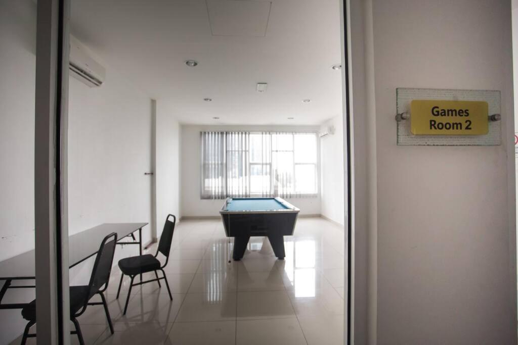 New Skysuites Lovely 2 Bedroom 4-6Pax Johor Bahru Exterior photo