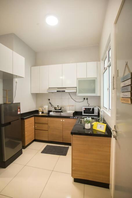 New Skysuites Lovely 2 Bedroom 4-6Pax Johor Bahru Exterior photo